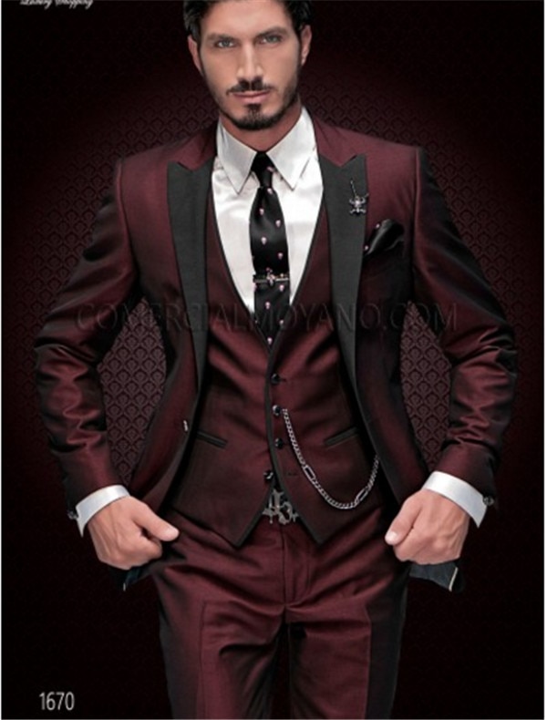 Slim Fit Male Blazer Wedding Groom Tuxedos men suit Beige Mens Suits Three Piece Jacket Pants Vest fast delivery Slim Fit Male Blazer Wedding Groom Tuxedos men suit Beige Mens Suits Three Piece Jacket Pants Vest fast delivery