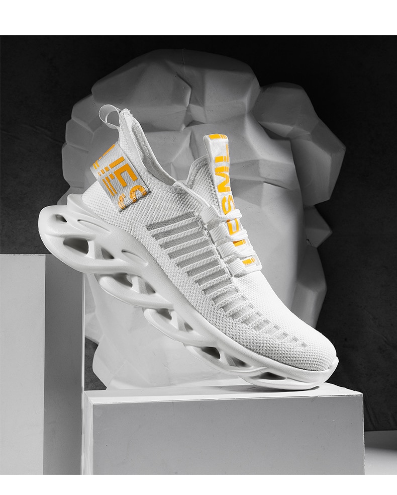Sneakers Women Shoes 2021 Fashion Lover Plus Size 46 Light Casual Shoes White Basket Sneakers Breathable Walking Men Flats Black